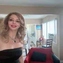 Single Iranian woman in Los Angeles, California, United States