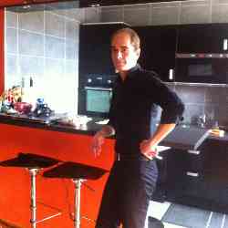 Single Iranian man in Paris, Île-de-France, France