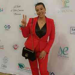 Single Iranian woman in Paris, Île-de-France, France