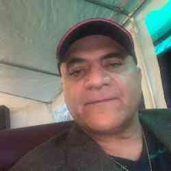Single Iranian man in Irvine, California, United States