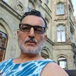 Single Iranian man in Berlin, Berlin, Germany