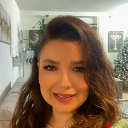 Single Iranian woman in Irvine, California, United States