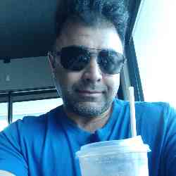 Single Iranian man in Irvine, California, United States