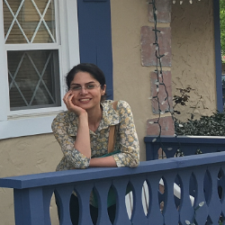 Single Iranian woman in New York, NY, United States