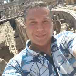 Single Iranian man in Los Angeles, California, United States