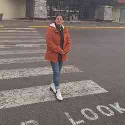 Single Iranian woman in Vancouver, British Columbia, Canada