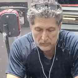 Single Iranian man in New York, NY, United States