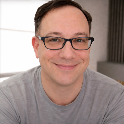 Single Iranian man in New York, New York, United States