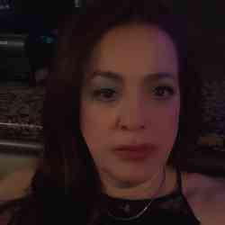 Single Iranian woman in London, England, United Kingdom
