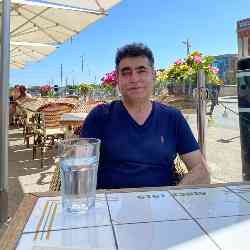 Single Iranian man in Toronto, Ontario, Canada