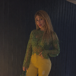 Single Iranian woman in London, UK, United Kingdom