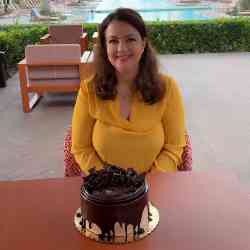 Single Iranian woman in Irvine, California, United States