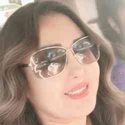 Single Iranian woman in Los Angeles, کالیفرنیا, United States