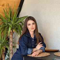 Single Iranian woman in Berlin, Germany, Germany