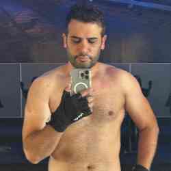 Single Iranian man in Los Angeles, California, United States