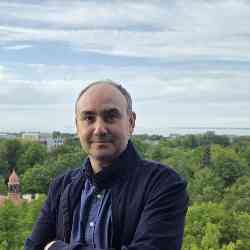 Single Iranian man in London, UK, United Kingdom