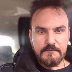 Single Iranian man in Berlin, Deutschland, Germany