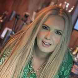 Single Iranian woman in Los Angeles, CA, United States