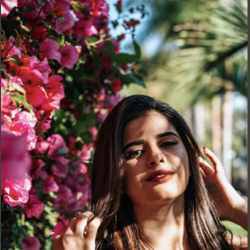 Single Iranian woman in Vancouver, BC, Canada