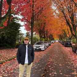 Single Iranian man in Vancouver, BC, Canada