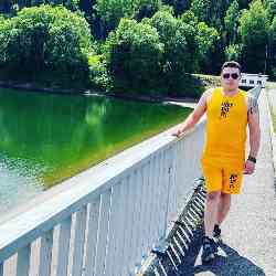 Single Iranian man in Berlin, Deutschland, Germany