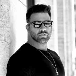 Single Iranian man in Berlin, Germany, Germany