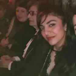 Single Iranian woman in Paris, France, France