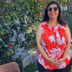 Single Iranian woman in Los Angeles, CA, United States