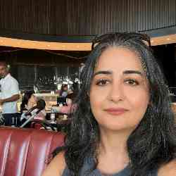 Single Iranian woman in Vancouver, BC, Canada