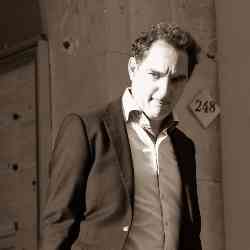 Single Iranian man in Paris, France, France