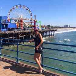 Single Iranian woman in Vancouver, BC, Canada