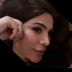 Single Iranian woman in London, UK, United Kingdom