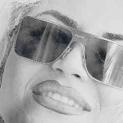 Single Iranian woman in Los Angeles, CA, United States