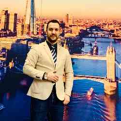 Single Iranian man in Southampton, UK, United Kingdom