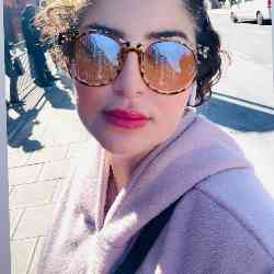 Single Iranian woman in London, UK, United Kingdom