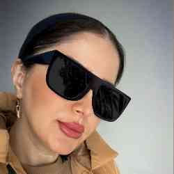 Single Iranian woman in London, UK, United Kingdom