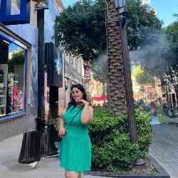 Single Iranian woman in Los Angeles, CA, United States