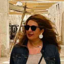 Single Iranian woman in Toronto, ON, Canada