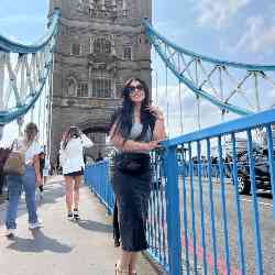 Single Iranian woman in Los Angeles, CA, United States