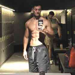 Single Iranian man in Paris, France, France