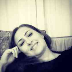 Single Iranian woman in Vancouver, BC, Canada