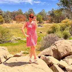Single Iranian woman in Los Angeles, CA, United States