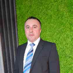 Single Iranian man in Frankfurt am Main, Deutschland, Germany