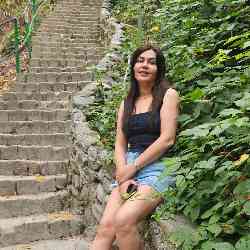 Single Iranian woman in Tehran, Tehran Province, Iran