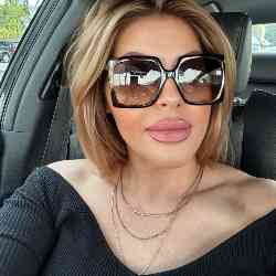 Single Iranian woman in Los Angeles, CA, United States