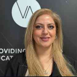 Single Iranian woman in Ottawa, ON, Canada