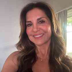 Single Iranian woman in Folsom, CA, United States