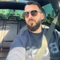 Single Iranian man in Manchester, UK, United Kingdom