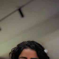 Single Iranian woman in Tehran, Tehran Province, Iran