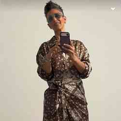 Single Iranian woman in Los Angeles, CA, United States